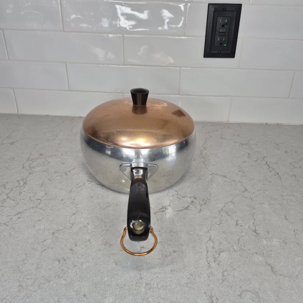 Vintage Wear-Ever Hallite No. 2103 1/2 USA 3-1/2 QT Aluminum Pot w/ Copper Lid